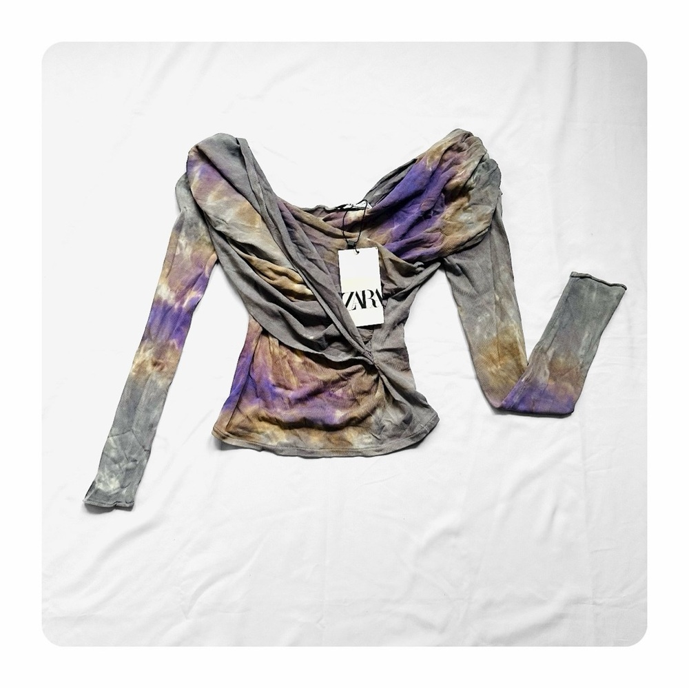 β
NWT Zara Tie Dye Draped Knit Top - Gray/Lavender β
- Picture 14 of 16